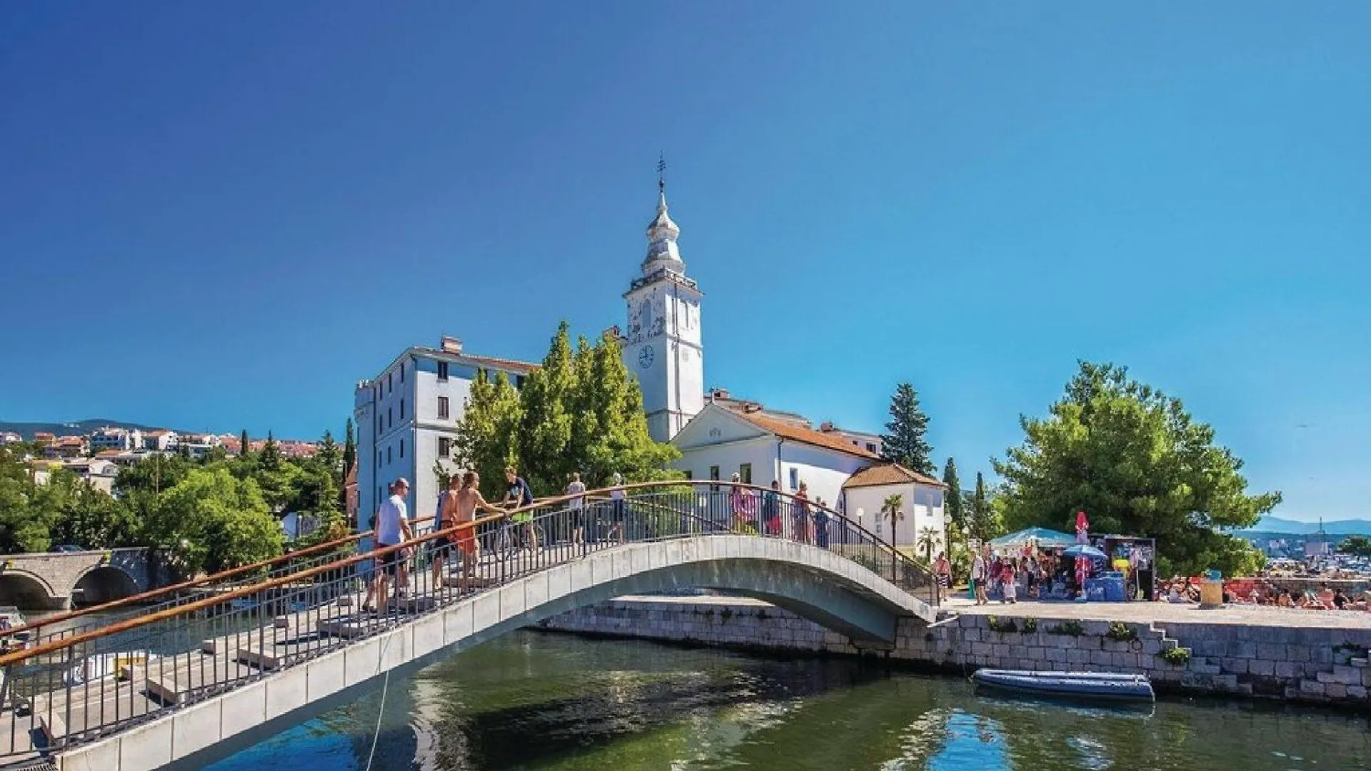 Apartments Ilija Njavro - One Bedroom Apartment With Terrace And Sea View Jadranovo 0*,  Croatia